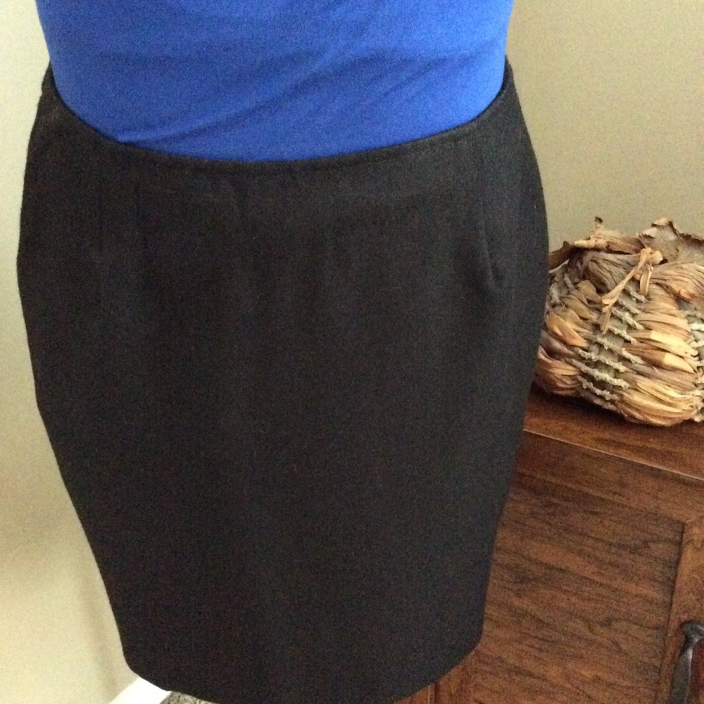 4/$25 Basic Black Skirt